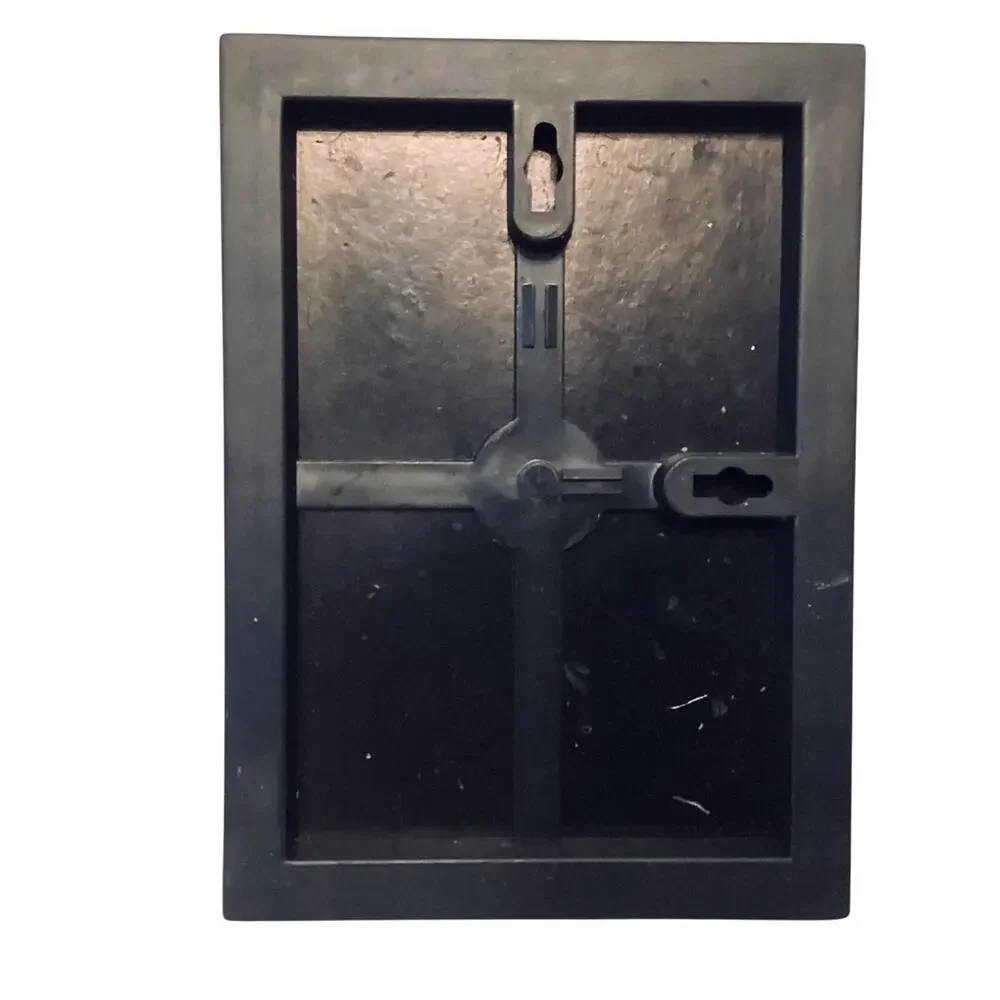 Classic Borderless Picture Frame